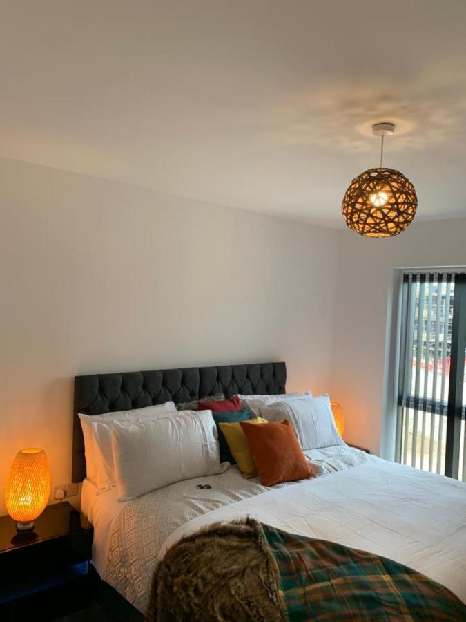 Lakeside 2 Bed Luxury Apartment No Parties No Events Early Check-In Late Check- Out Allowed West Thurrock Ngoại thất bức ảnh